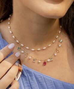 Alternative view of Colar Pérola Arroz Sintética - Banho Ouro 18K