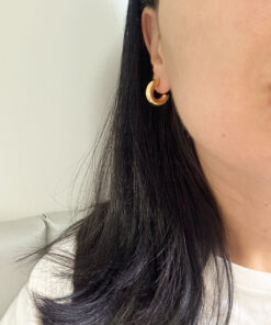 Alternative view of Argola Tubo P - Banho Ouro 18K